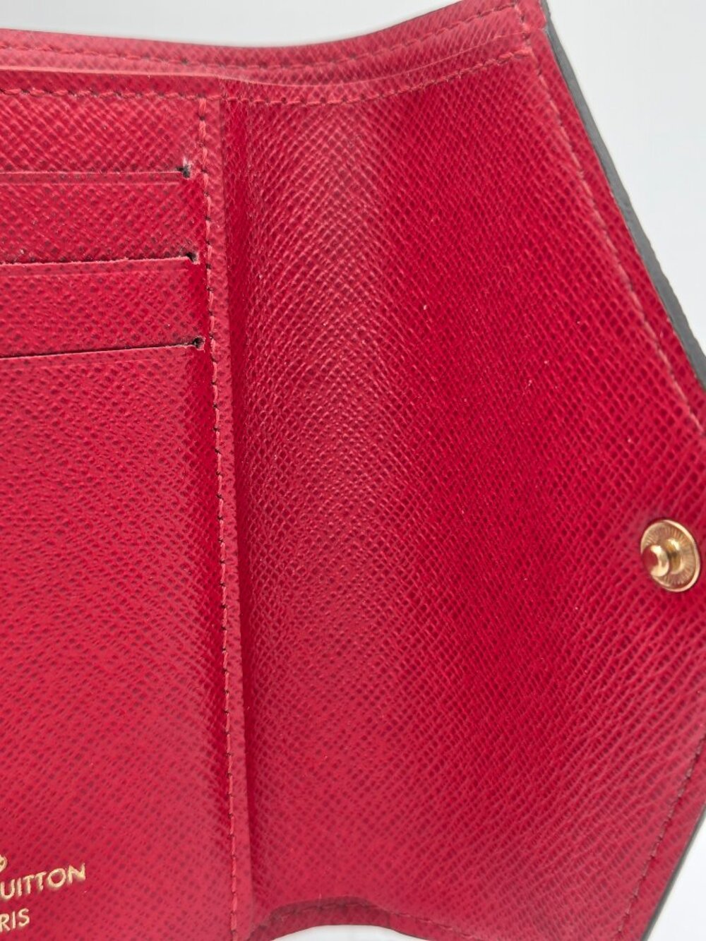 Louis Vuitton Victorine Wallet โ Damier Ebene | Cherry Interior | Pre-Owned - Picture 12 of 16